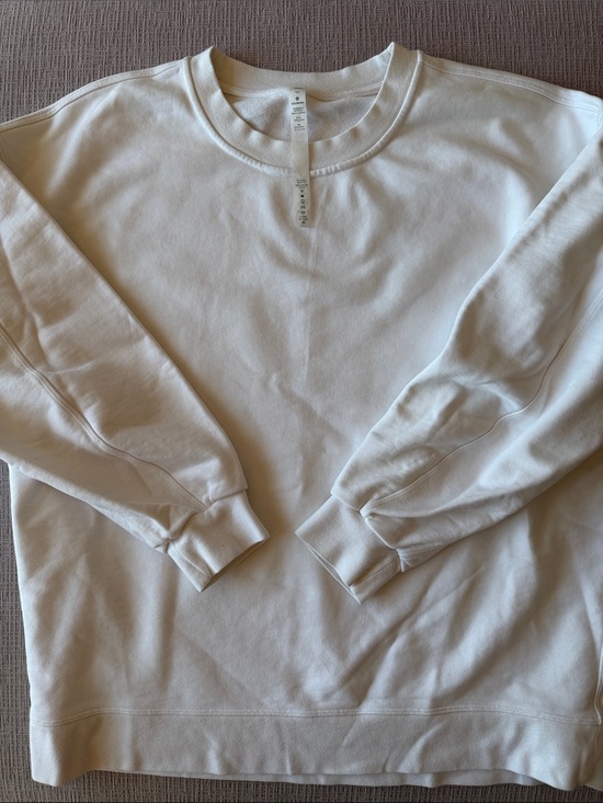 lululemon athletica Sweaters - Lululemon crewneck!